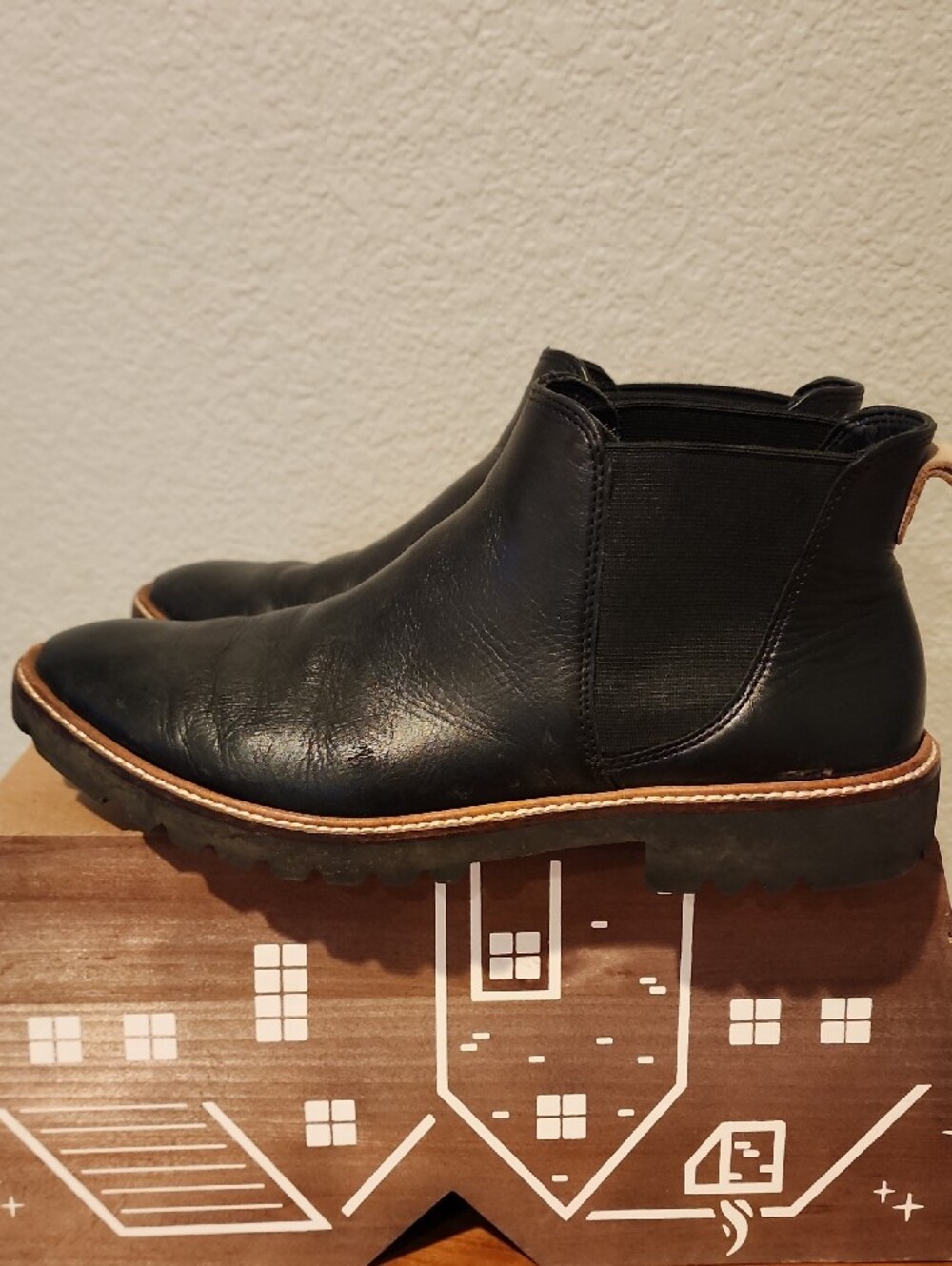 ECCO Incise Tailored Black Leather Chelsea Boot 39 (8)